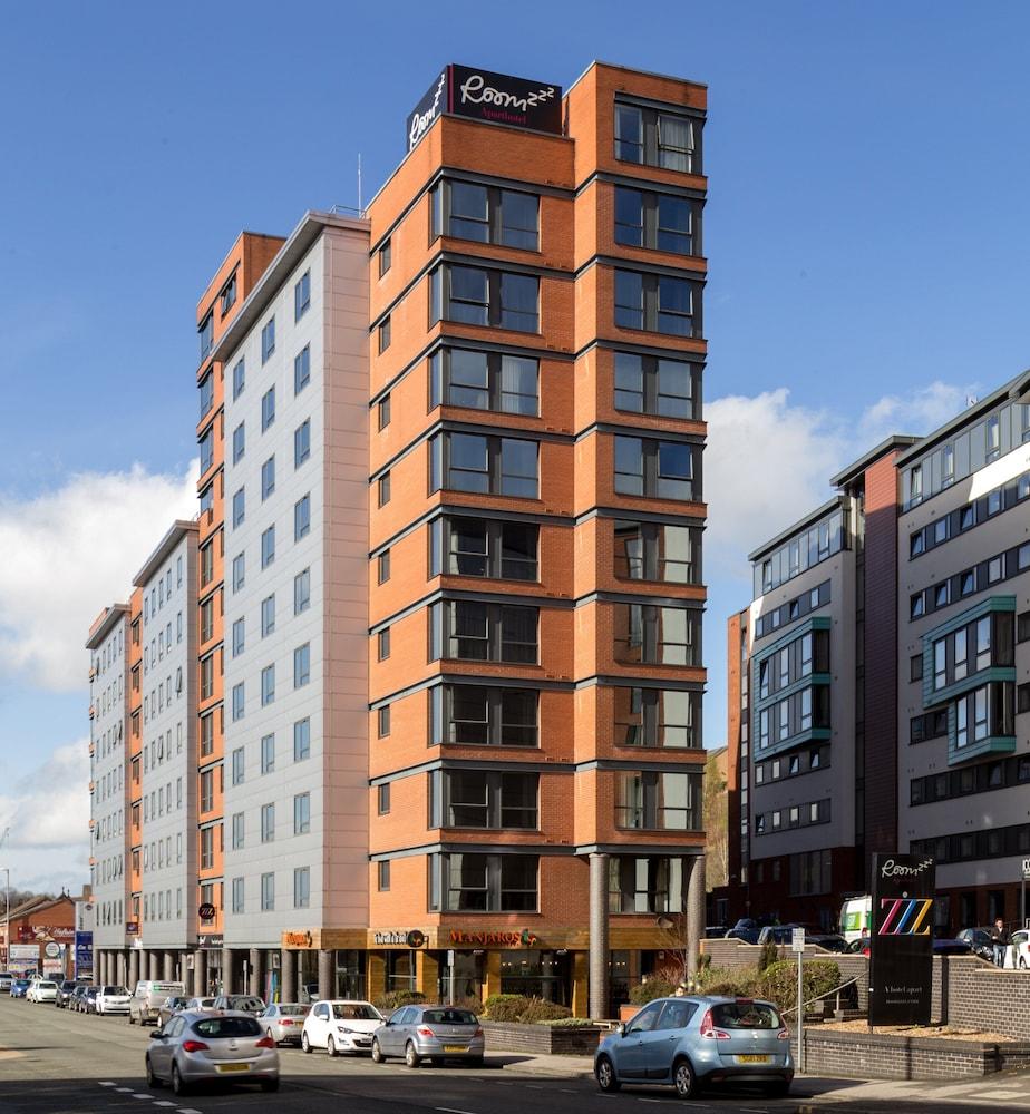 Roomzzz Leeds City West מראה חיצוני תמונה