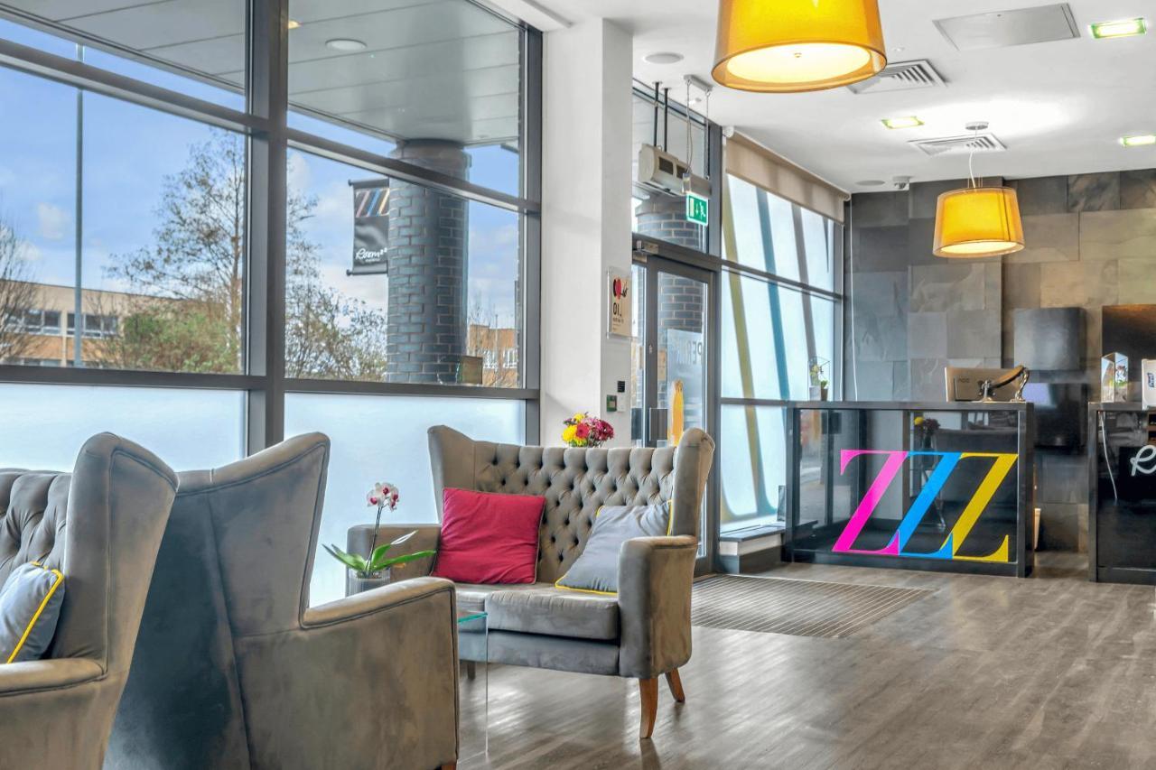 Roomzzz Leeds City West מראה חיצוני תמונה